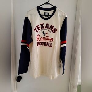 NFL Team Apparel UTS Houston Texans Long Sleeve Shirt L and XL Cream